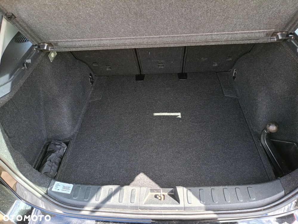 BMW X1 sDrive18d xLine - 10