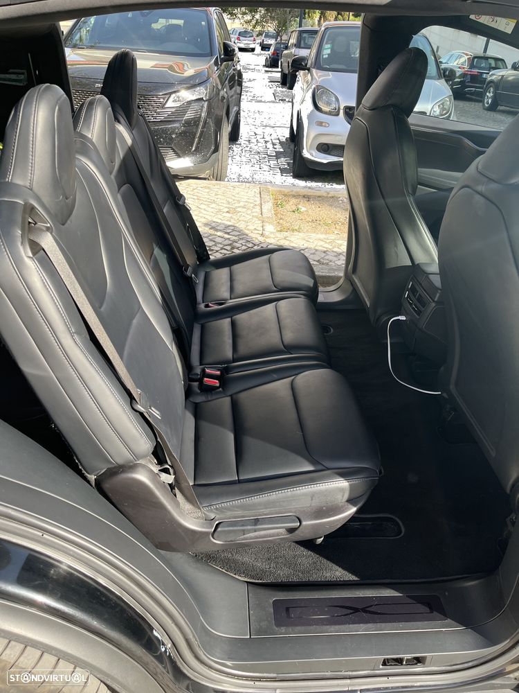 Tesla Model X P100D - 6