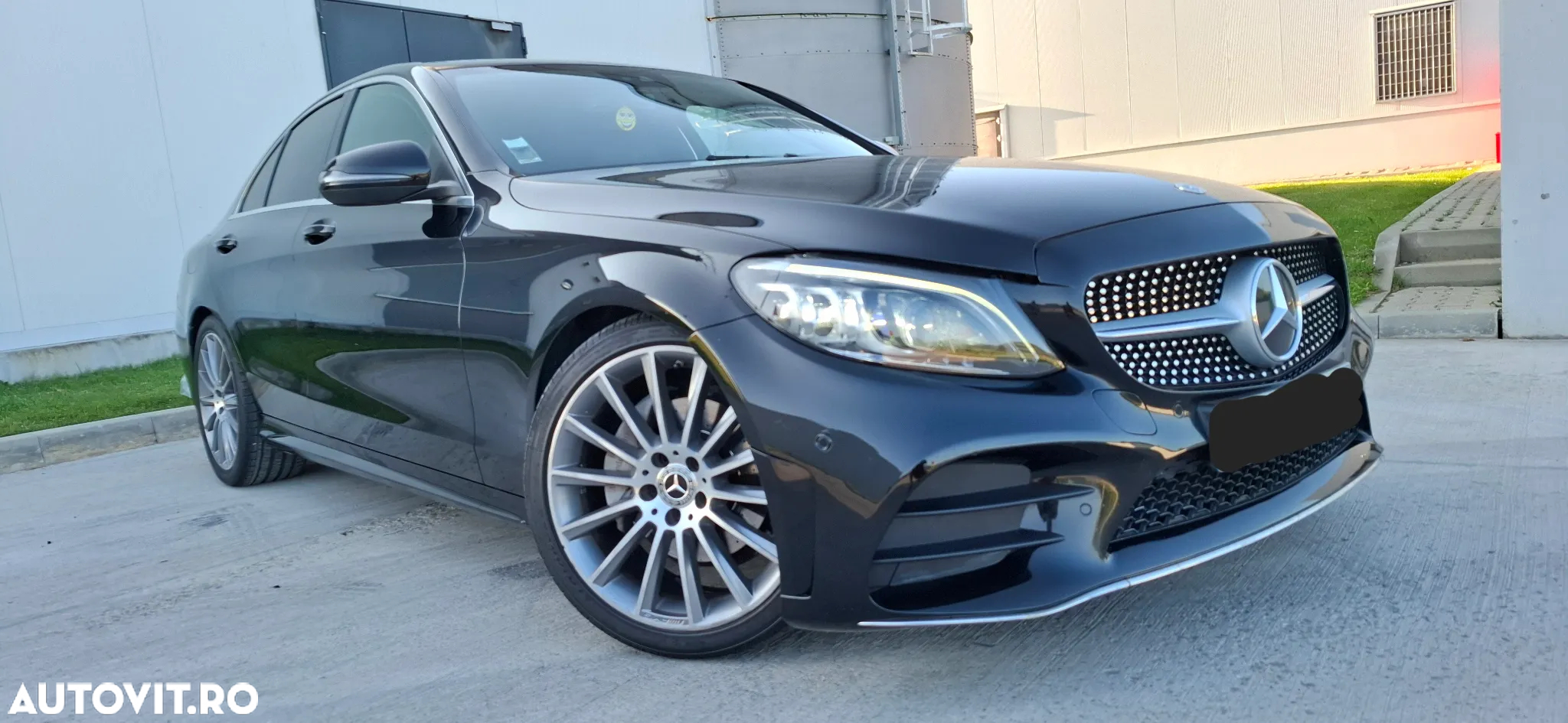 Mercedes-Benz C 200 d T 9G-TRONIC AMG Line - 2