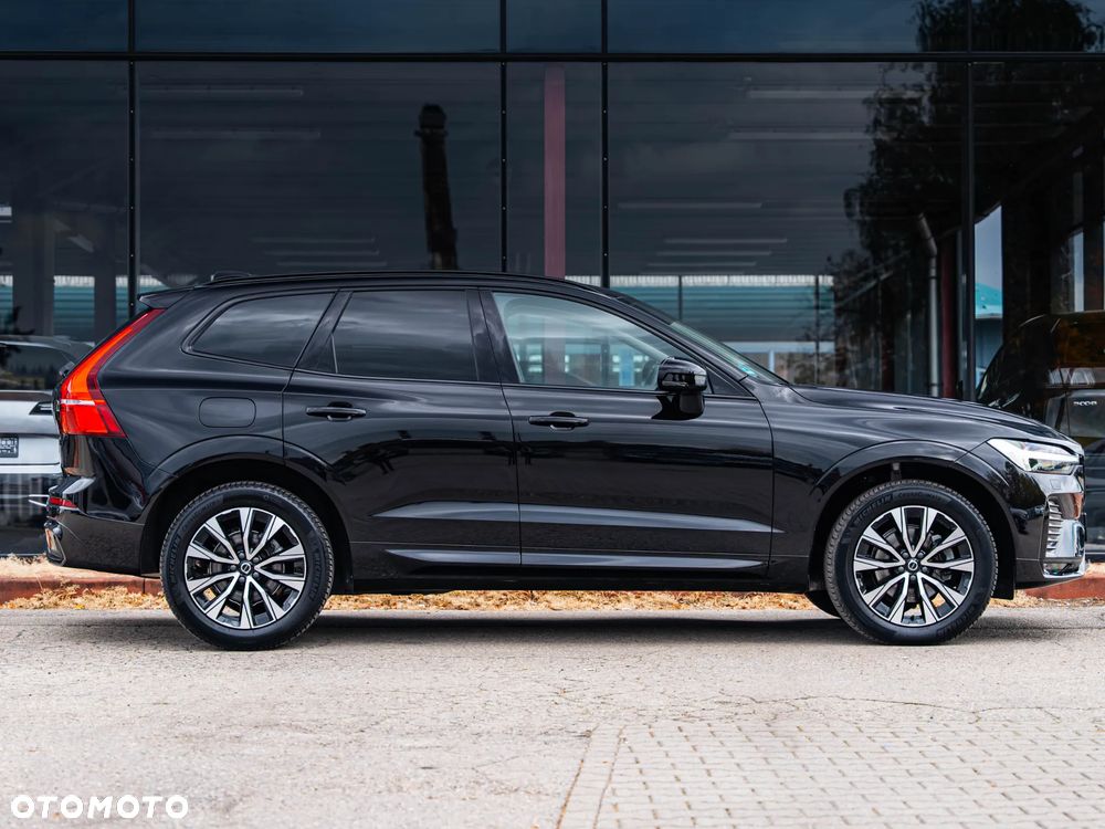 Volvo XC 60 B5 B AWD Plus Dark - 16