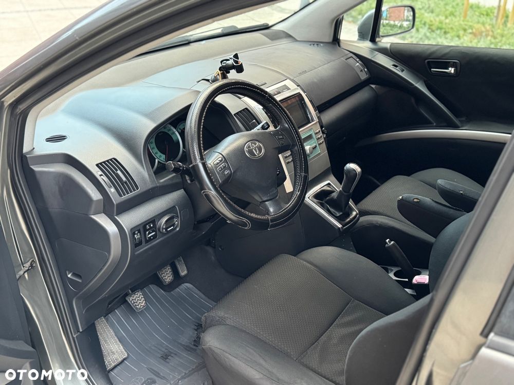 Toyota Corolla Verso 2.0 D-4D Sol 7os - 9