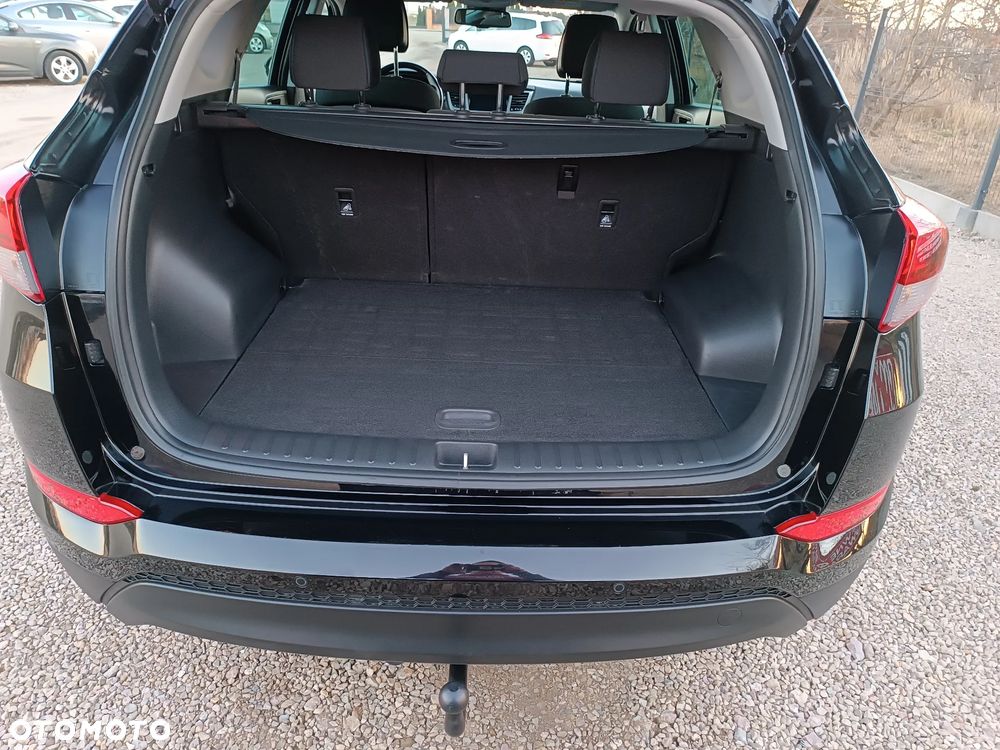 Hyundai Tucson blue 1.7 CRDi 2WD Passion - 31