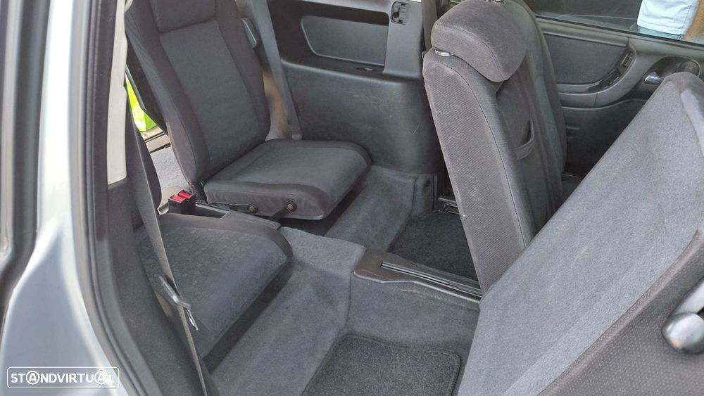 Opel Zafira 2.0 Di Elegance - 18
