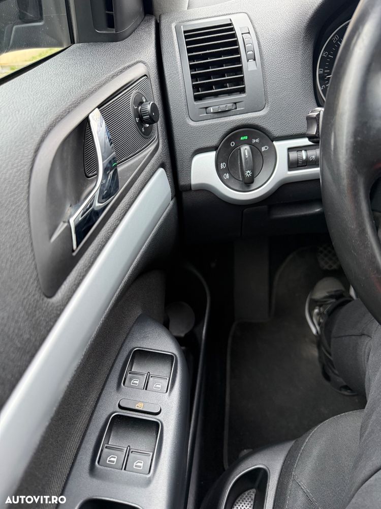 Skoda Octavia 2.0 TDI DPF FAMILY - 17