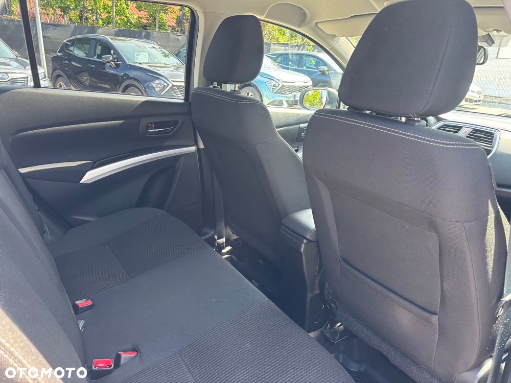Suzuki SX4 S-Cross 1.4 SHVS Premium - 17