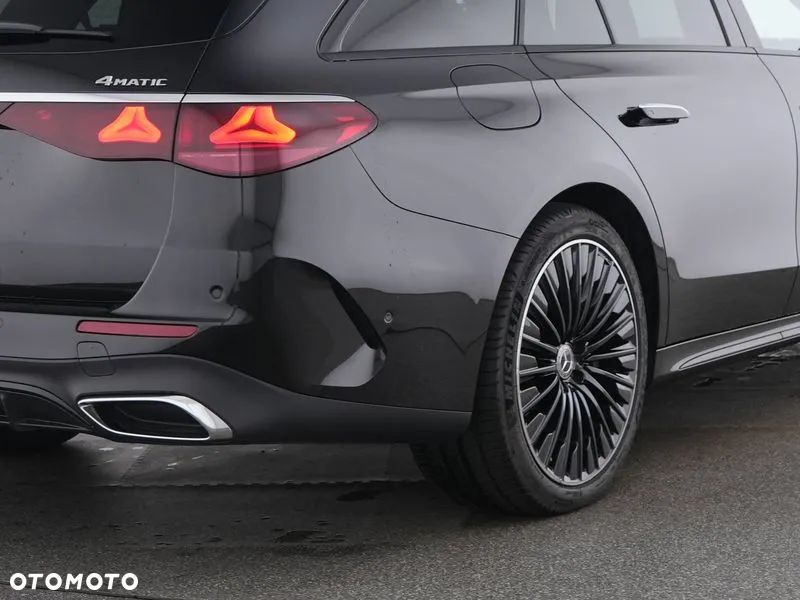Mercedes-Benz Klasa E 300 de PHEV 4-Matic AMG 9G-Tronic - 4
