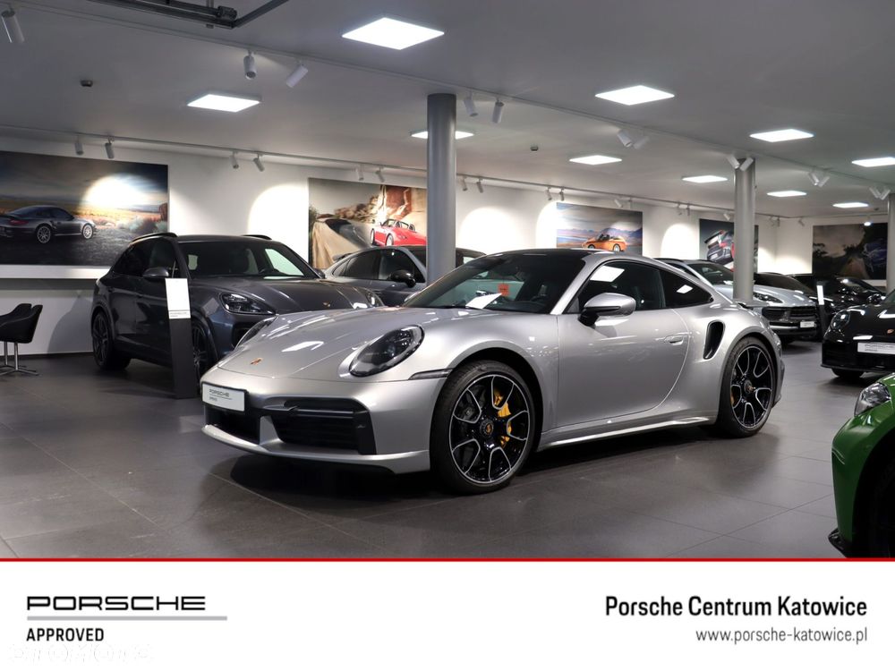 Porsche 911 Turbo S - 1