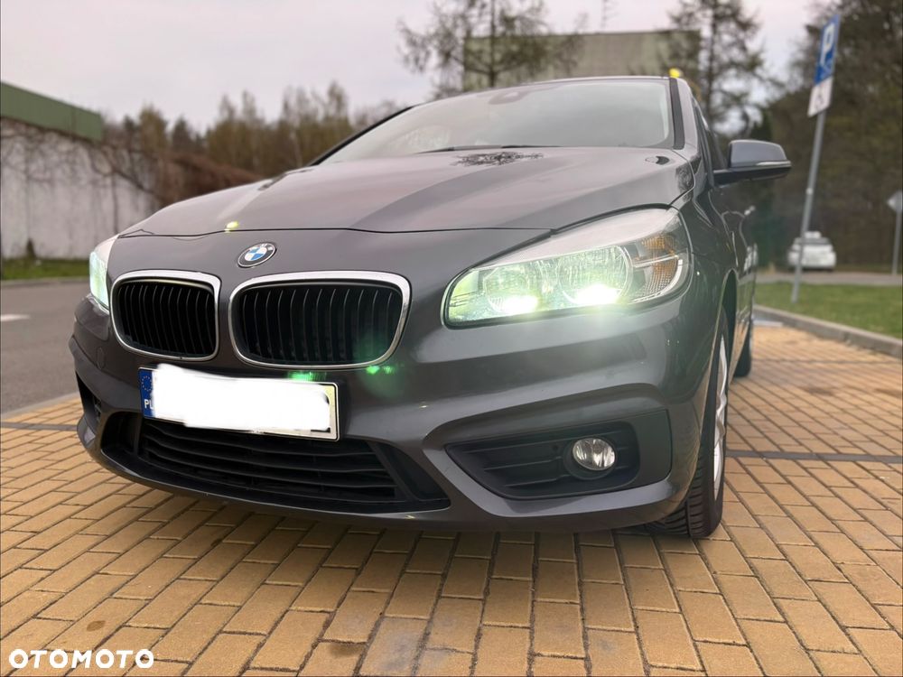 BMW Seria 2 216d - 2