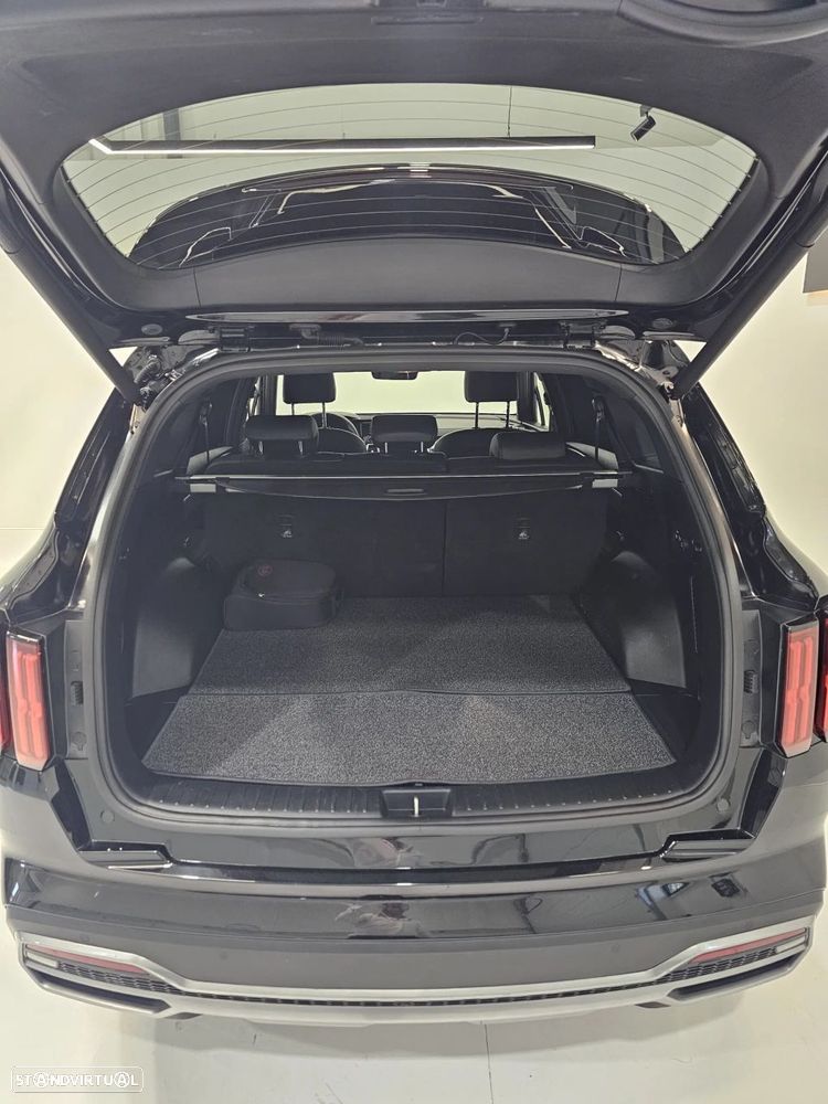 Kia Sorento 1.6 T-GDI PHEV AWD Aut. Platinum - 27