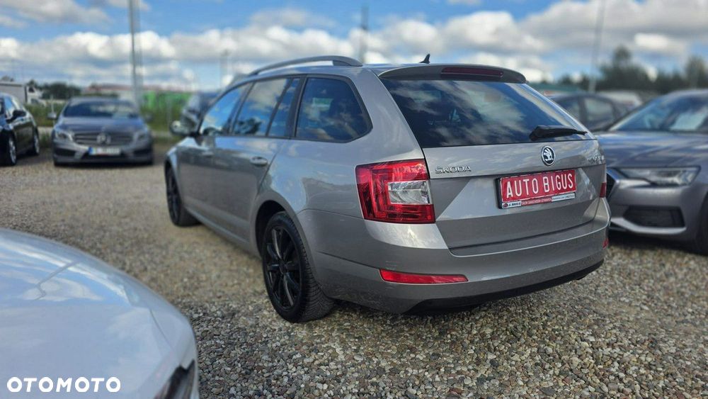 Skoda Octavia - 7