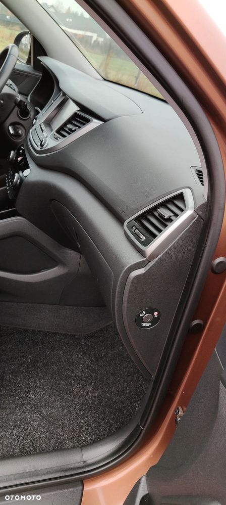 Hyundai Tucson 1.7 CRDI BlueDrive Comfort 2WD DCT - 23