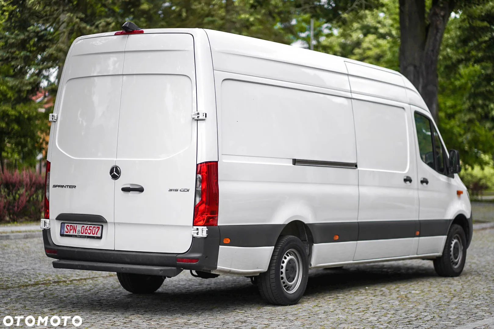 Mercedes-Benz Sprinter 315 - 11