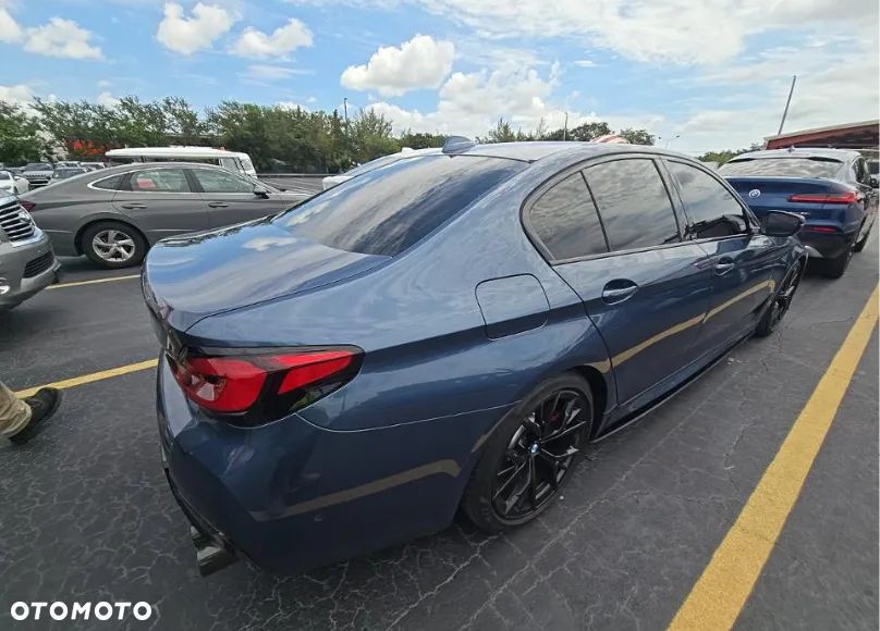 BMW Seria 5 540i xDrive M Sport Edition - 4