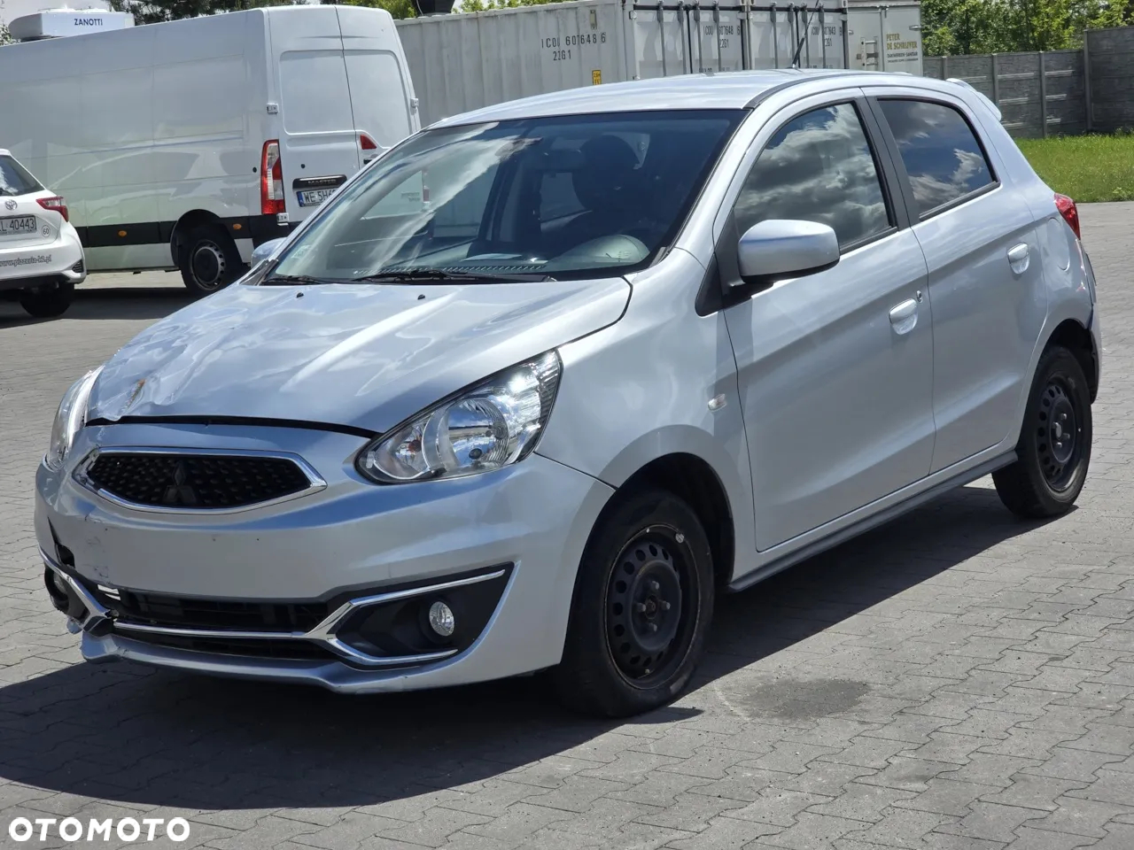 Mitsubishi Space Star 1.2 AS&G Instyle - 3