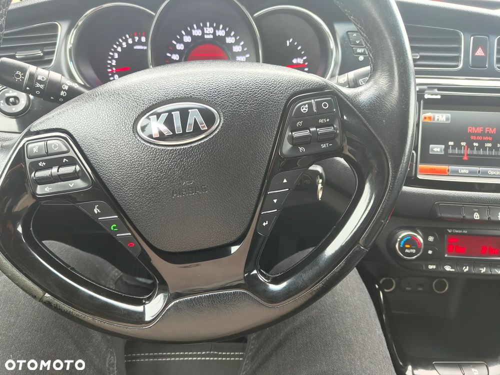 Kia Ceed 1.6 GDI Edition 7 - 11