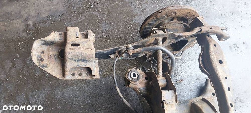 KOMPLETNE ZAWIESZENIE BELKA SANKI TYŁ WAHACZE HAMULCE MAZDA CX-9 I 06-15 - 4