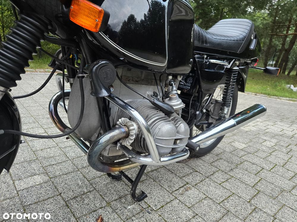 BMW R - 22