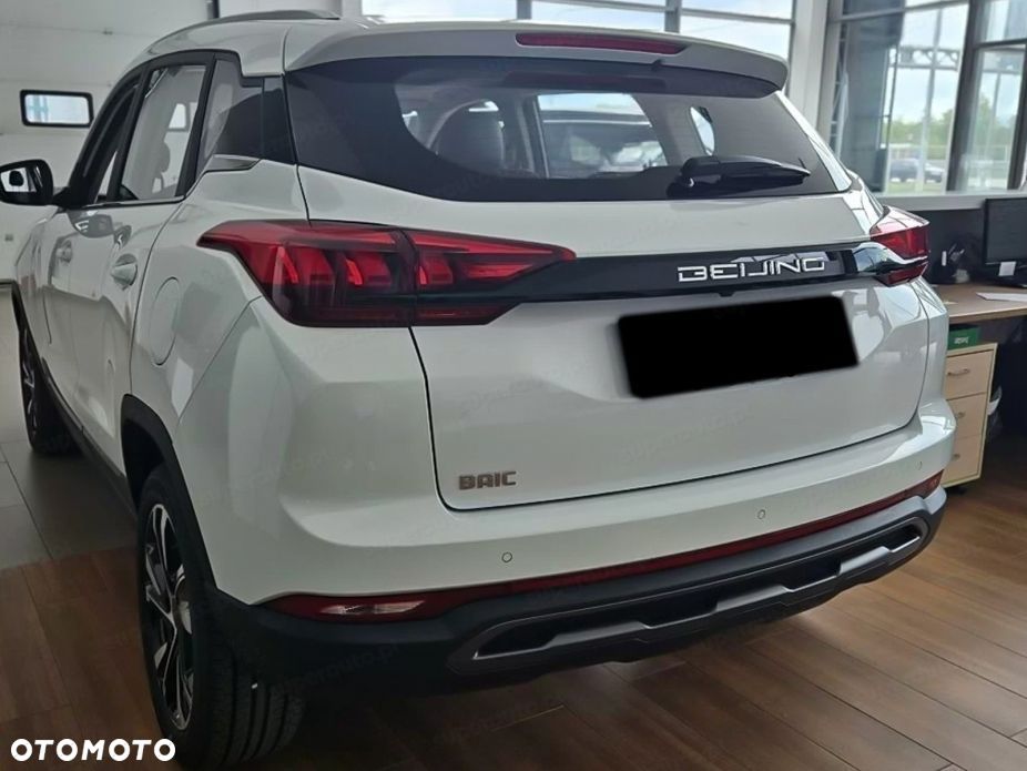 BAIC 3 1.5T Luxury - 4
