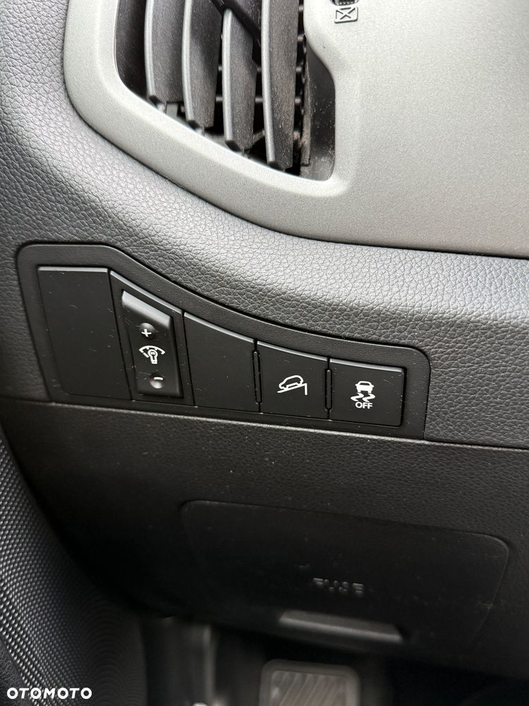 Kia Sportage - 18
