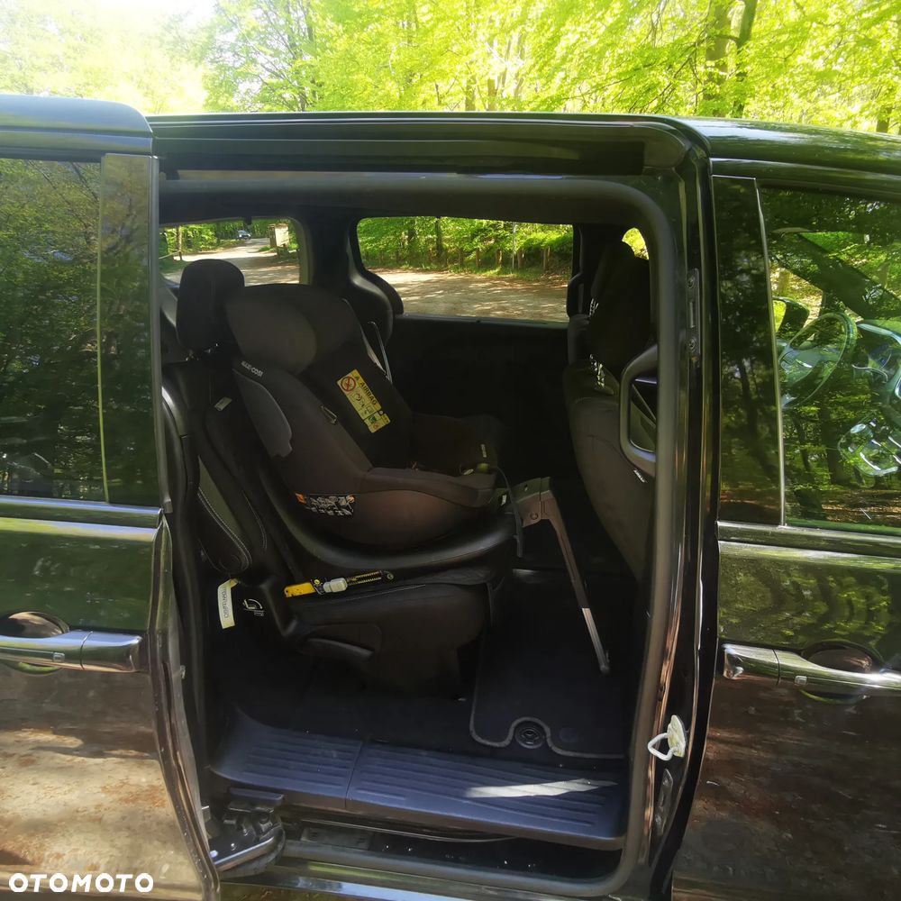 Chrysler Pacifica - 8