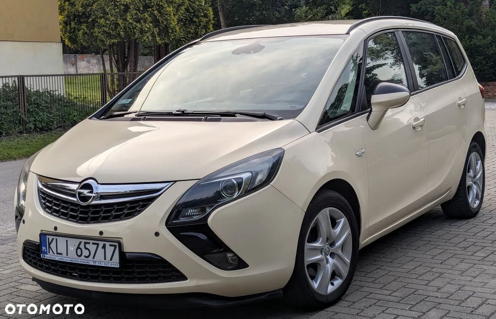 Opel Zafira - 2