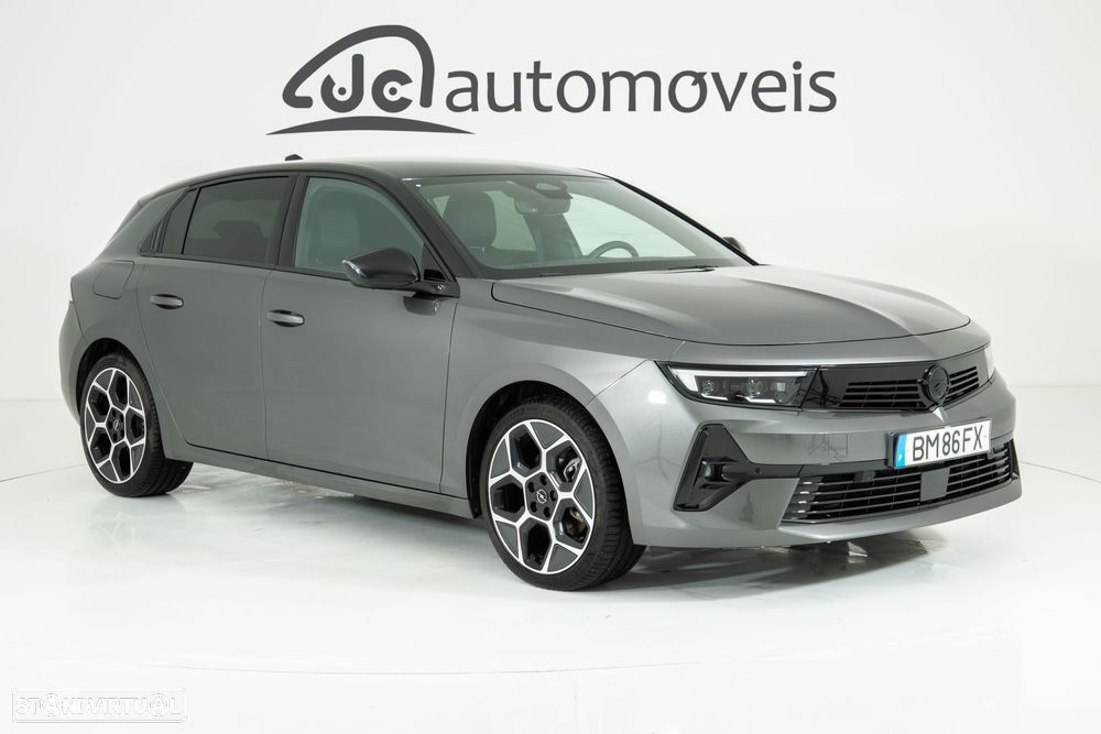 Opel Astra 1.5 D GS Aut. - 1