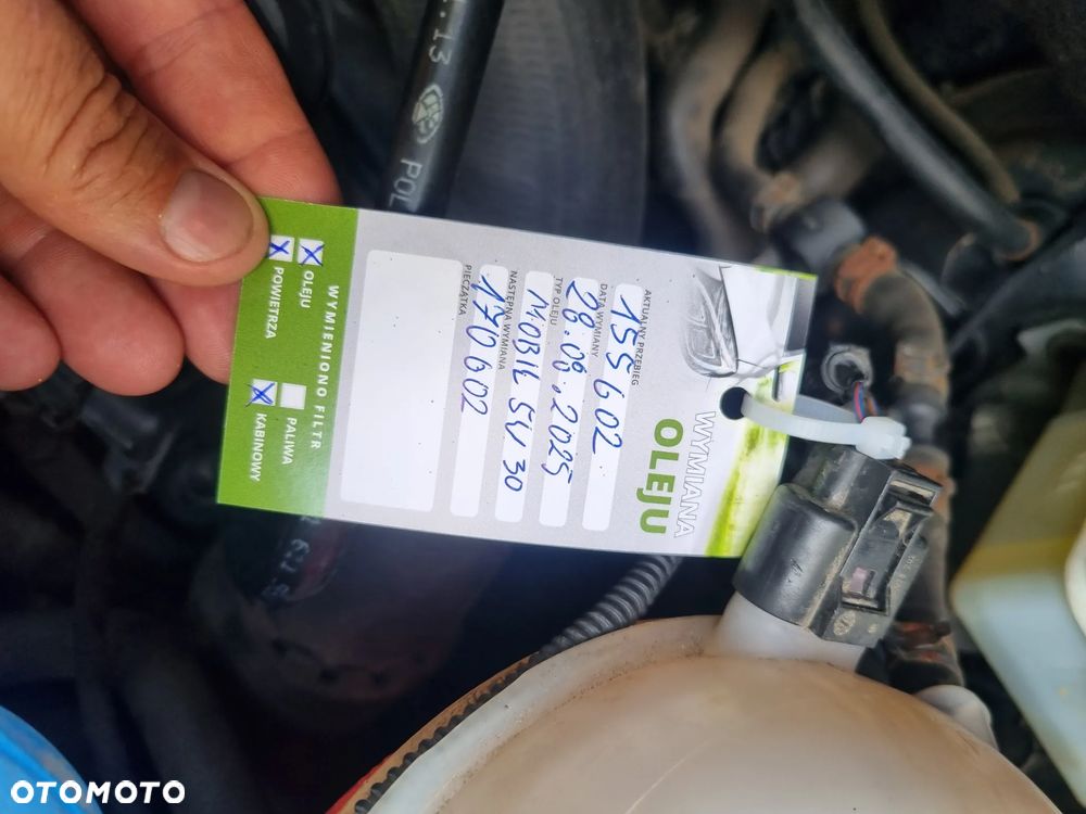 Volkswagen Caravelle - 40