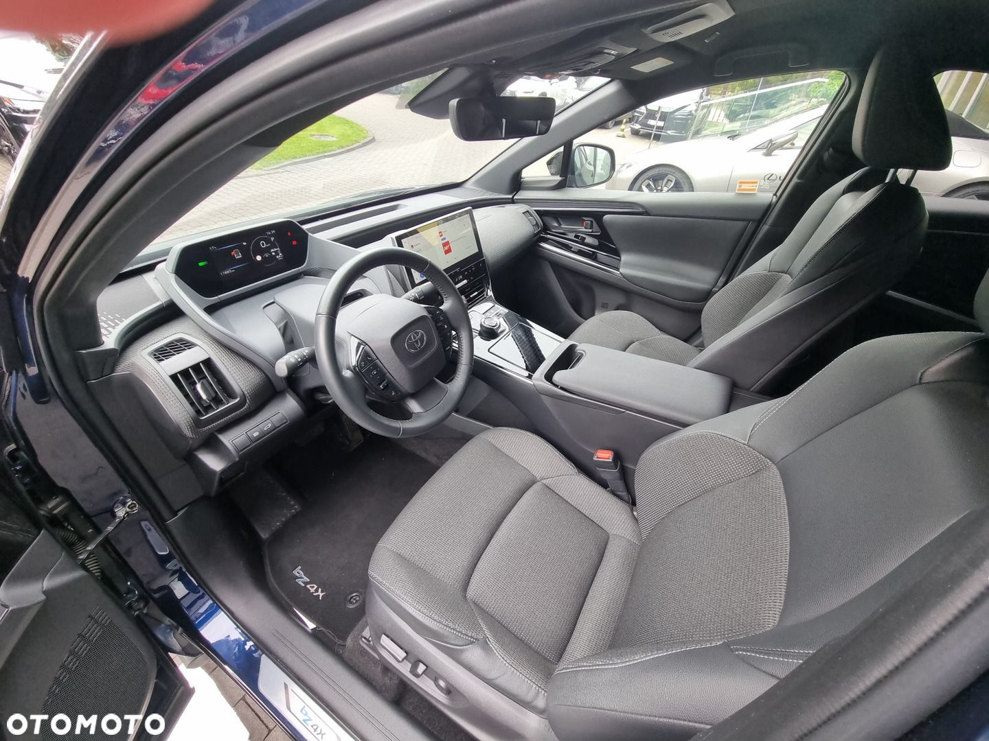 Toyota bZ4X 71.4kWh 4x4 Prestige - 6