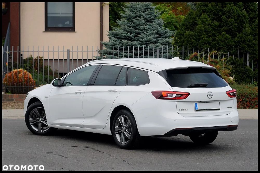 Opel Insignia - 20