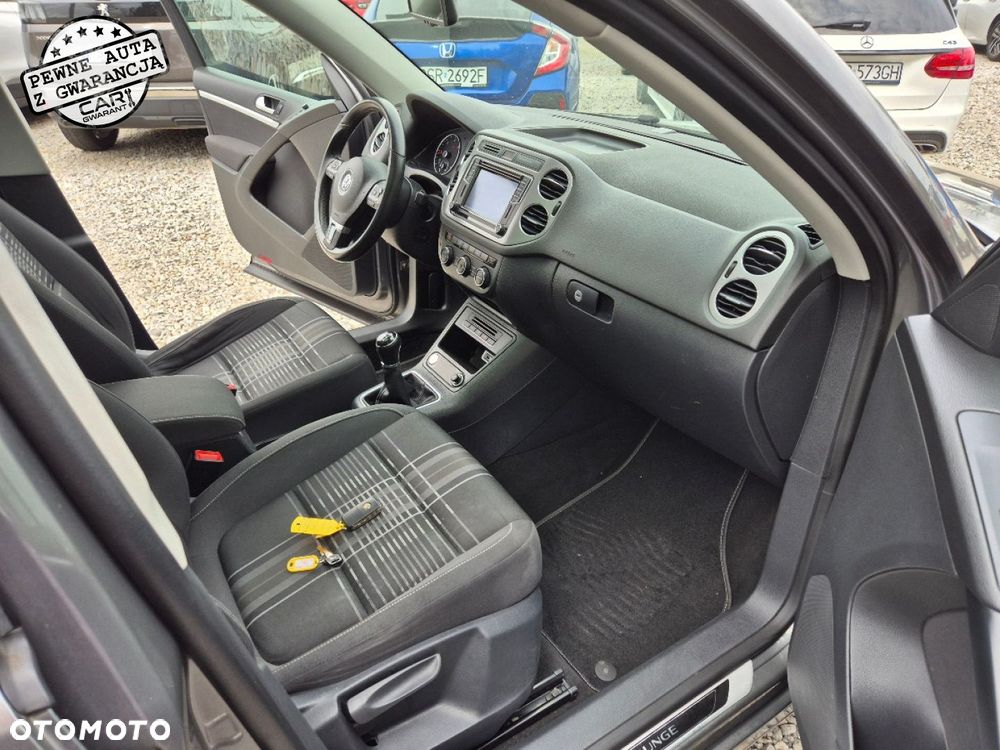 Volkswagen Tiguan - 26