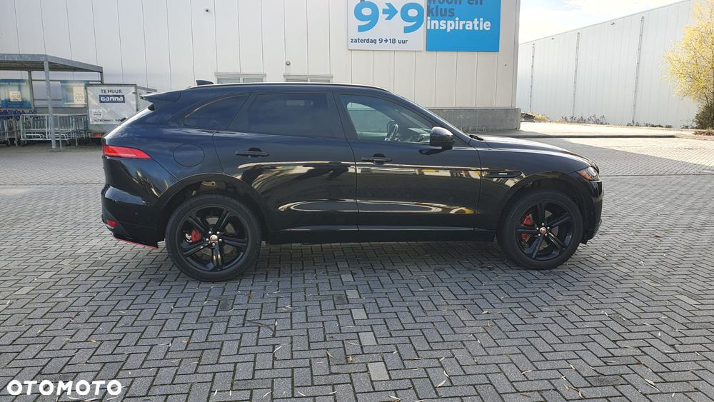 Jaguar F-Pace - 2
