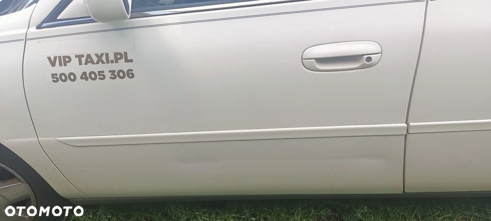 Cadillac Deville - 12