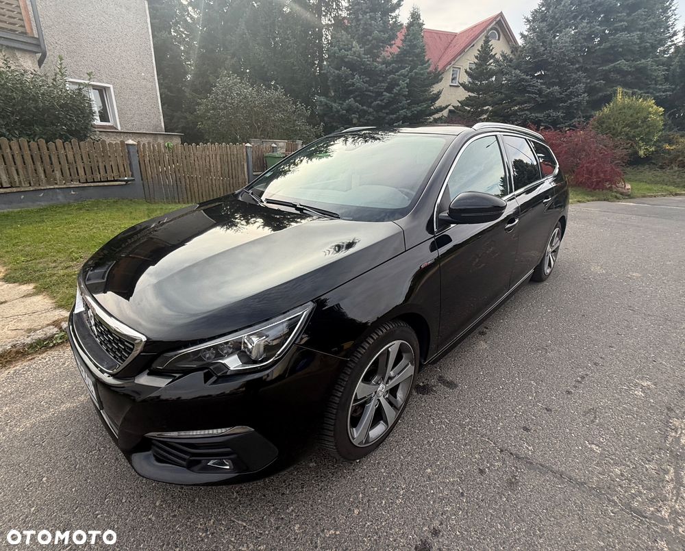 Peugeot 308 2018 photo 3
