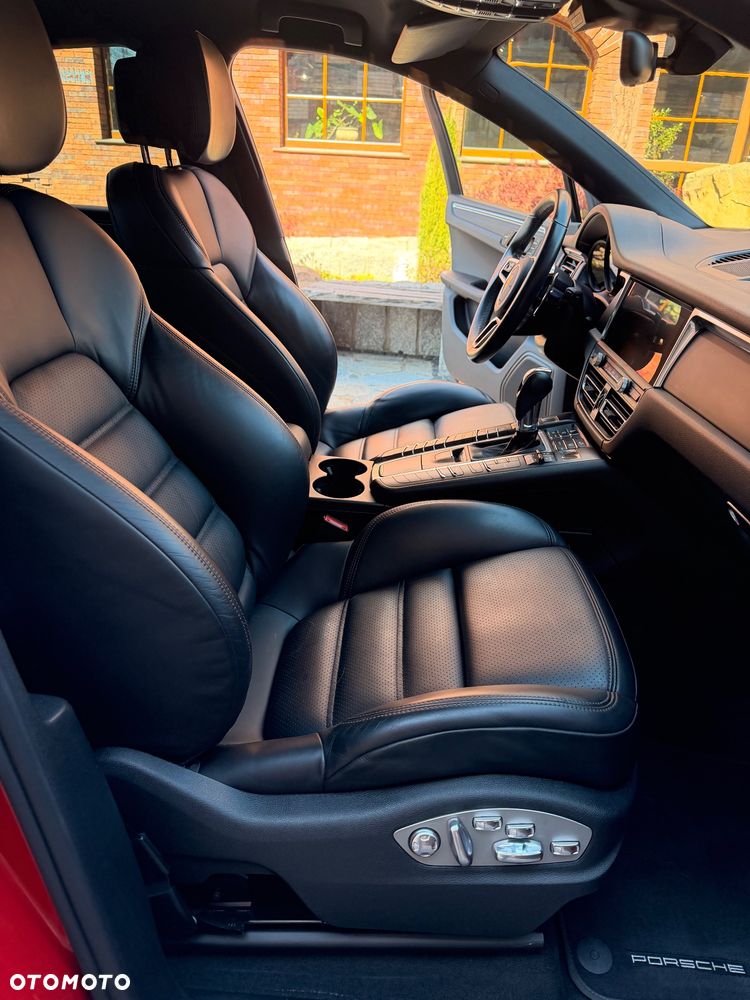 Porsche Macan - 17