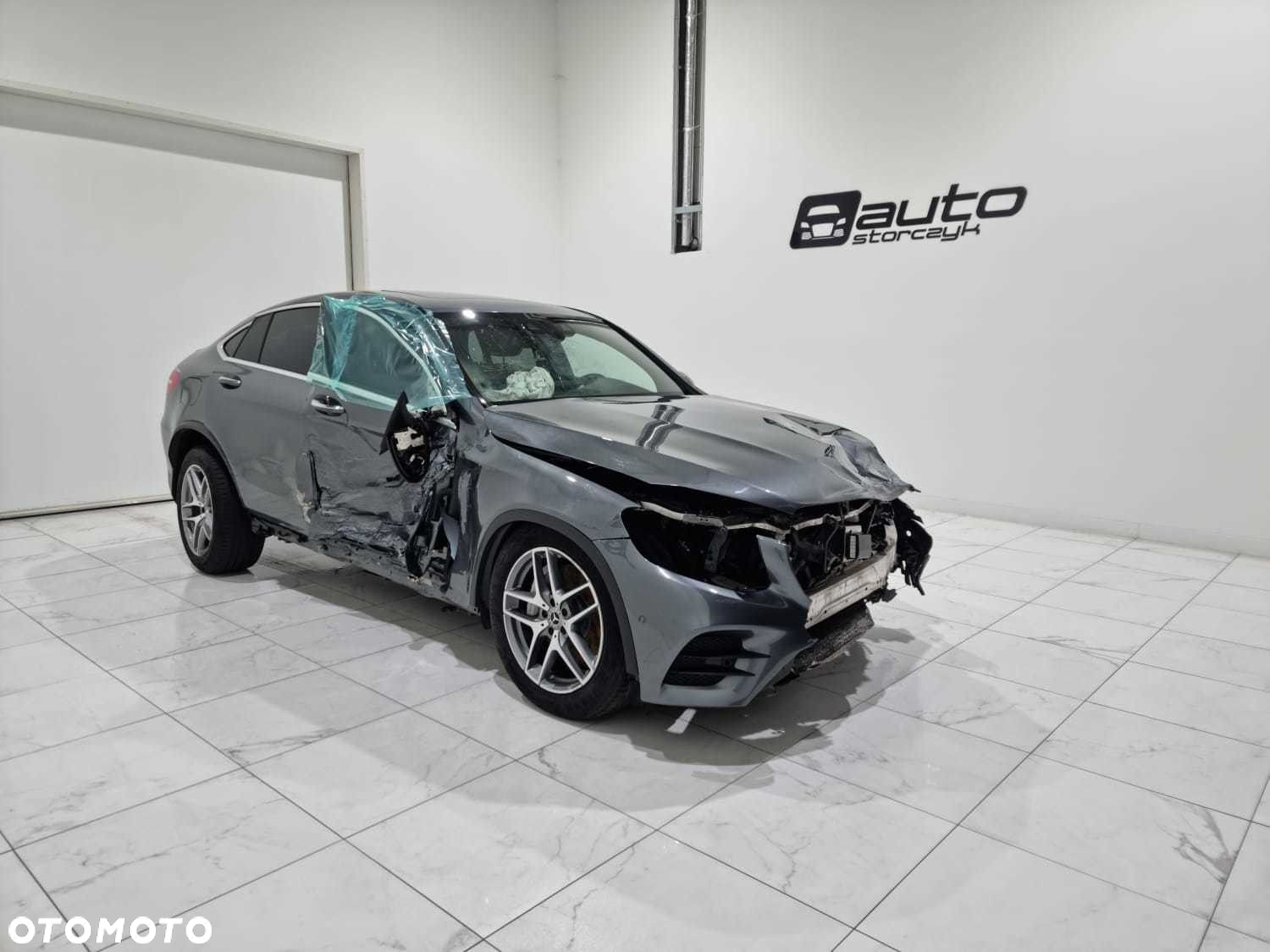 Mercedes-Benz GLC - 15