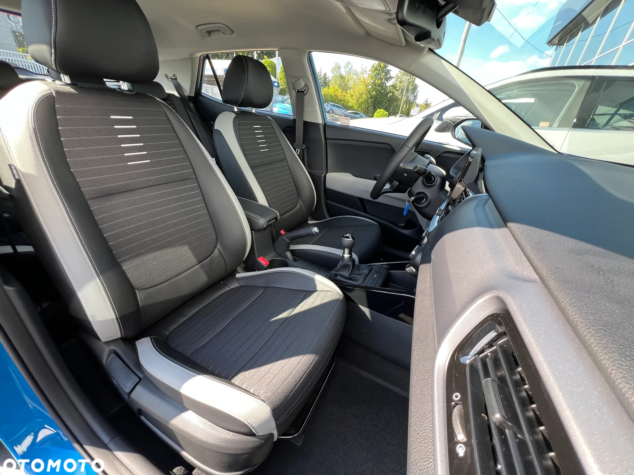 Kia Stonic 1.2 L - 31