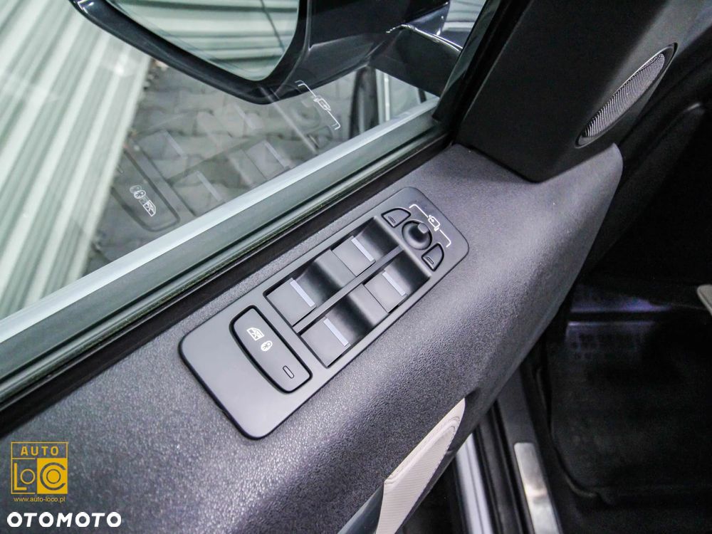 Land Rover Discovery Sport 2.0 D200 mHEV Dynamic HSE - 31