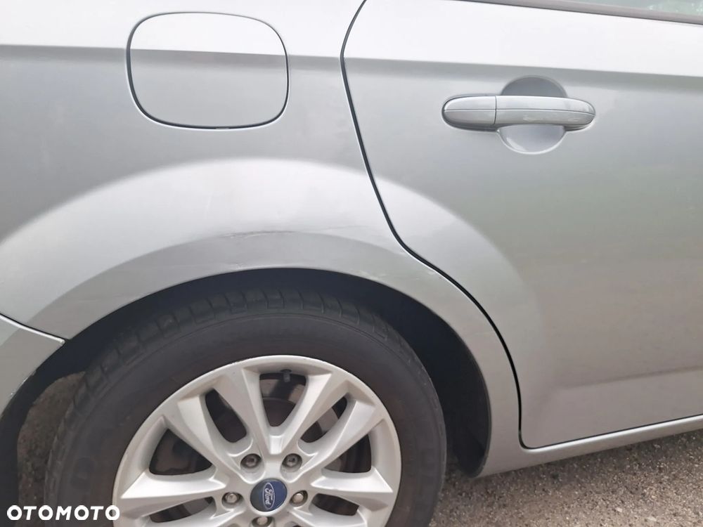 Ford Mondeo - 21