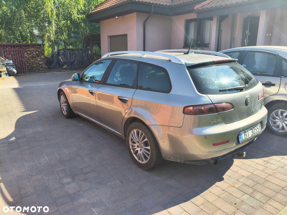 Alfa Romeo 159 - 2