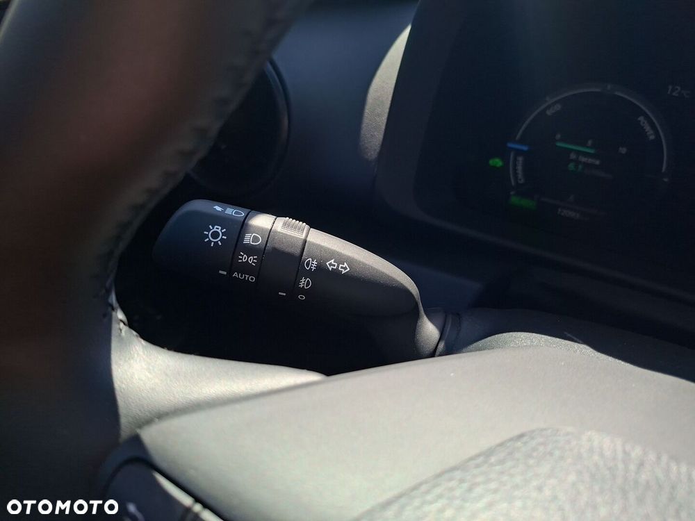 Toyota C-HR 1.8 Hybrid Executive - 19