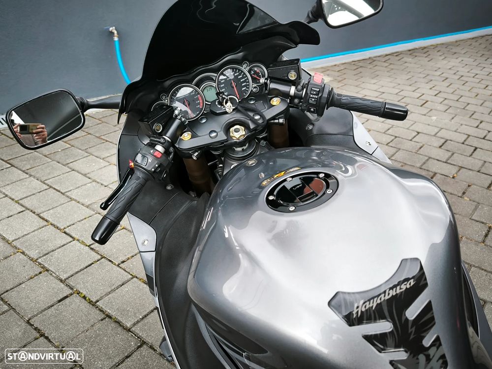 Suzuki Hayabusa - 10