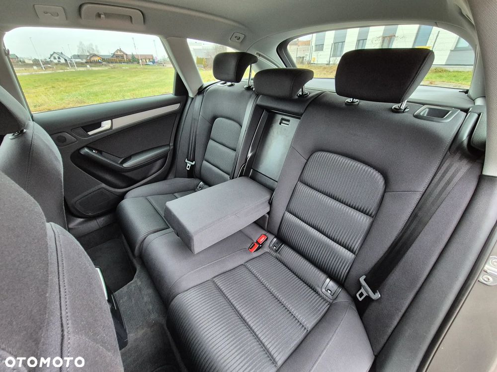 Audi A4 Avant 2.0 TDI e DPF Ambiente - 5