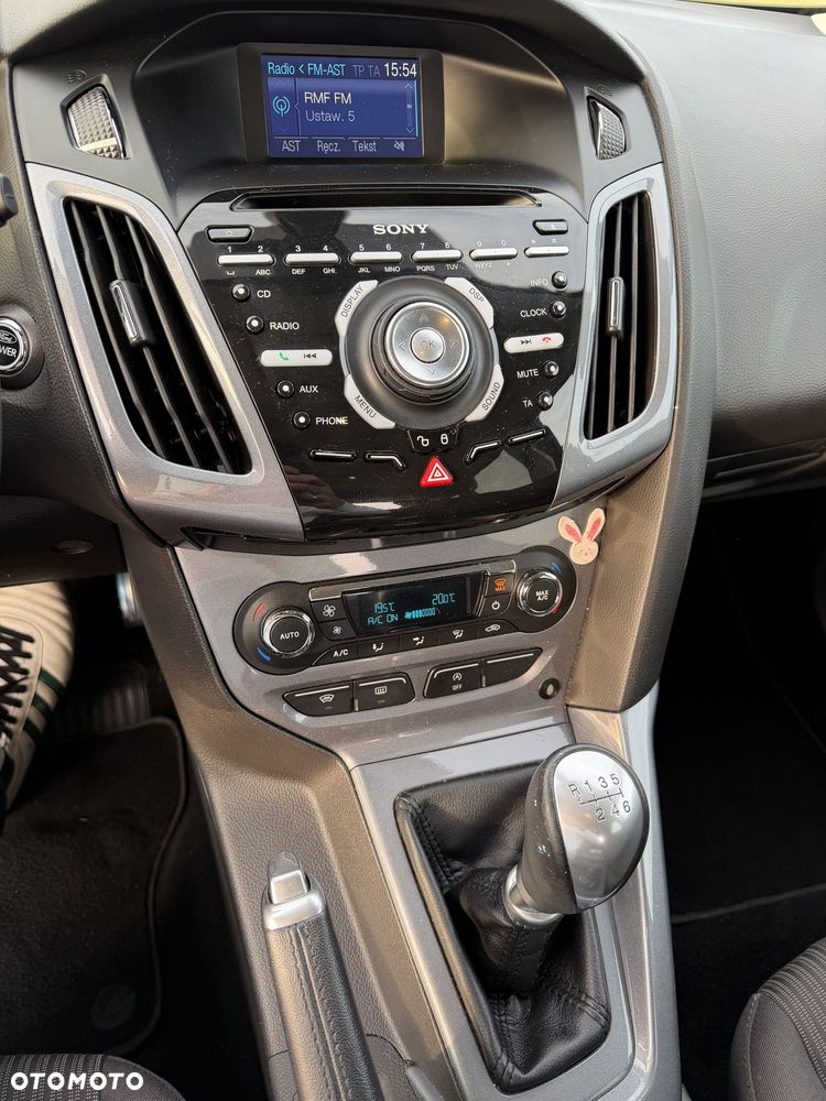 Ford Focus 1.6 EcoBoost Titanium - 14
