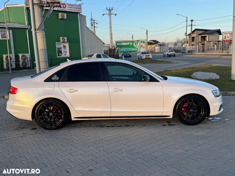 Audi A4 2.0 TDI DPF multitronic S line Sportpaket - 7