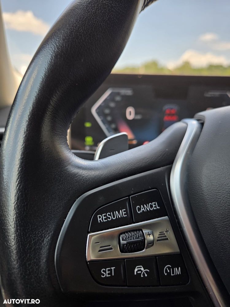 BMW Seria 3 320d xDrive AT Luxury Line - 22