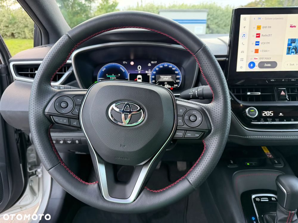 Toyota Corolla 1.8 Hybrid GR Sport - 18