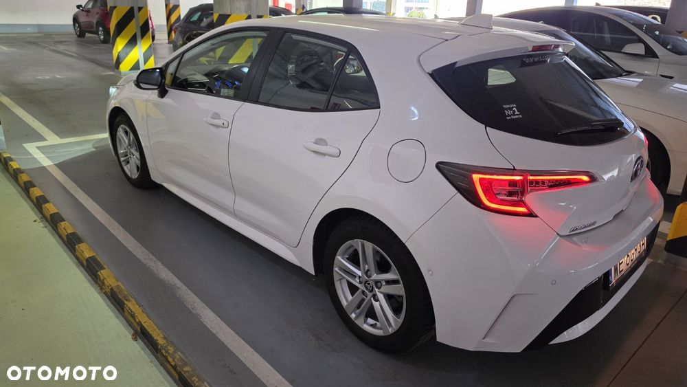 Toyota Corolla - 2
