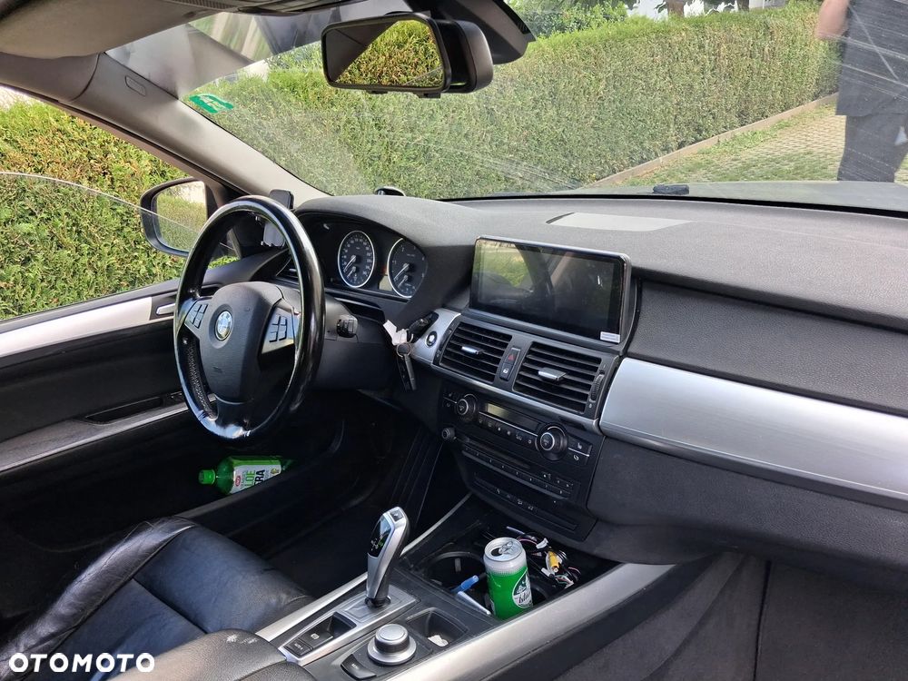 BMW X5 3.0d - 11