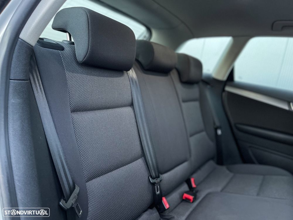 Audi A3 Sportback 1.6 TDI Attraction - 8