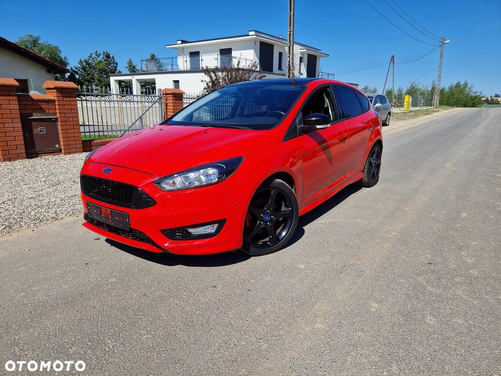 Ford Focus 1.5 EcoBoost STart-Stopp-System ST-LINE